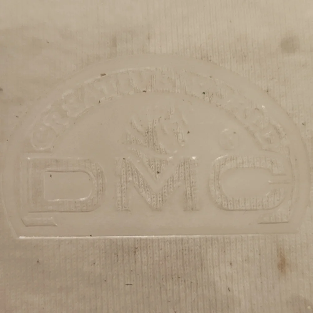 Vtg 2001 DMC Embroidery Floss Holders 24 Includes 2 Vinyl Pockets for Storage